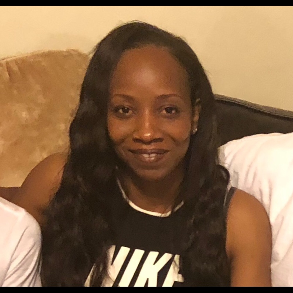 Meet your Posher, Devin